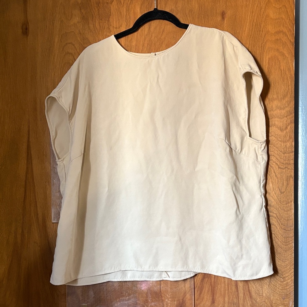 Emanuel Ungaro Cream Short Sleeve Blouse